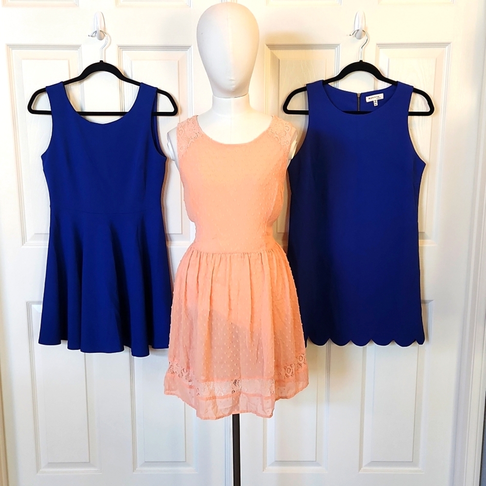 Lot of 3 womans dresses